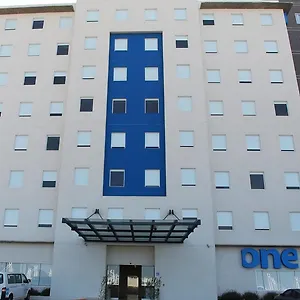 Hotel One Centro Sur, Queretaro
